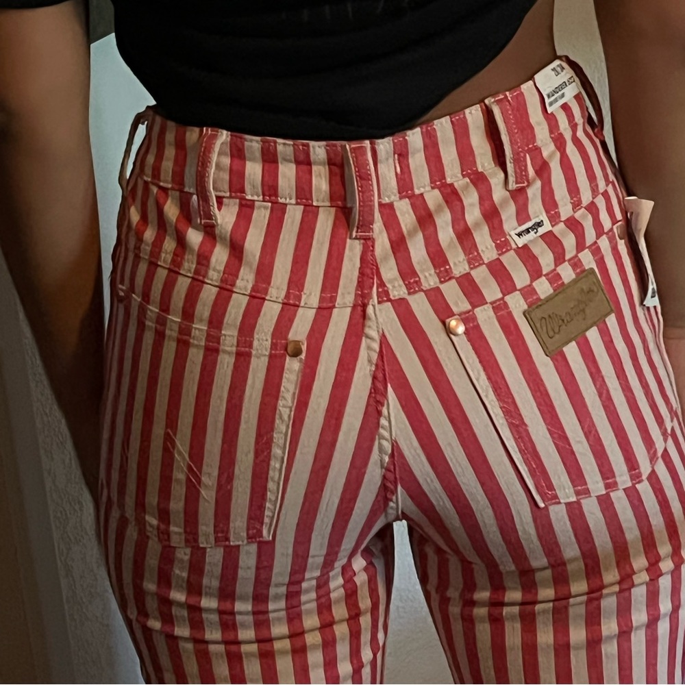 Wrangler wanderer pants raspberry striped